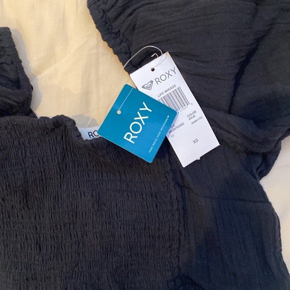 Black Roxy crop top - Picture 4 of 4